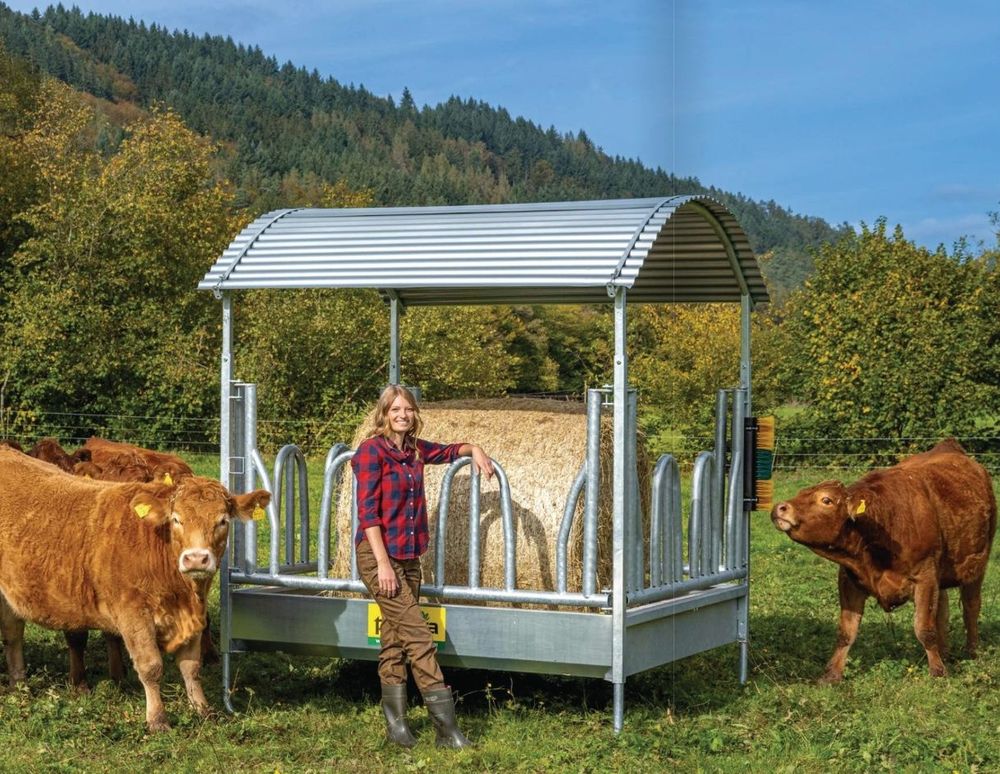 Pasture hay feeders from Kancler Sistem